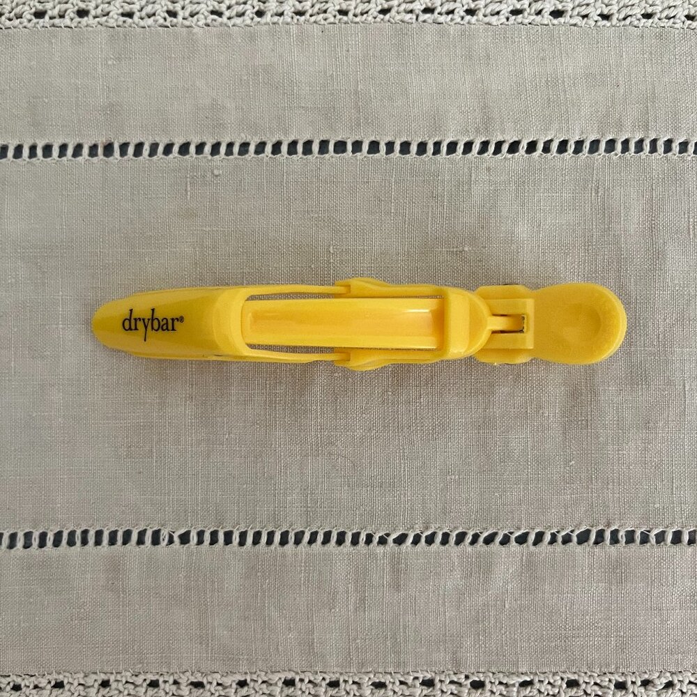 NEW Drybar Hold Me Hair Clip yellow